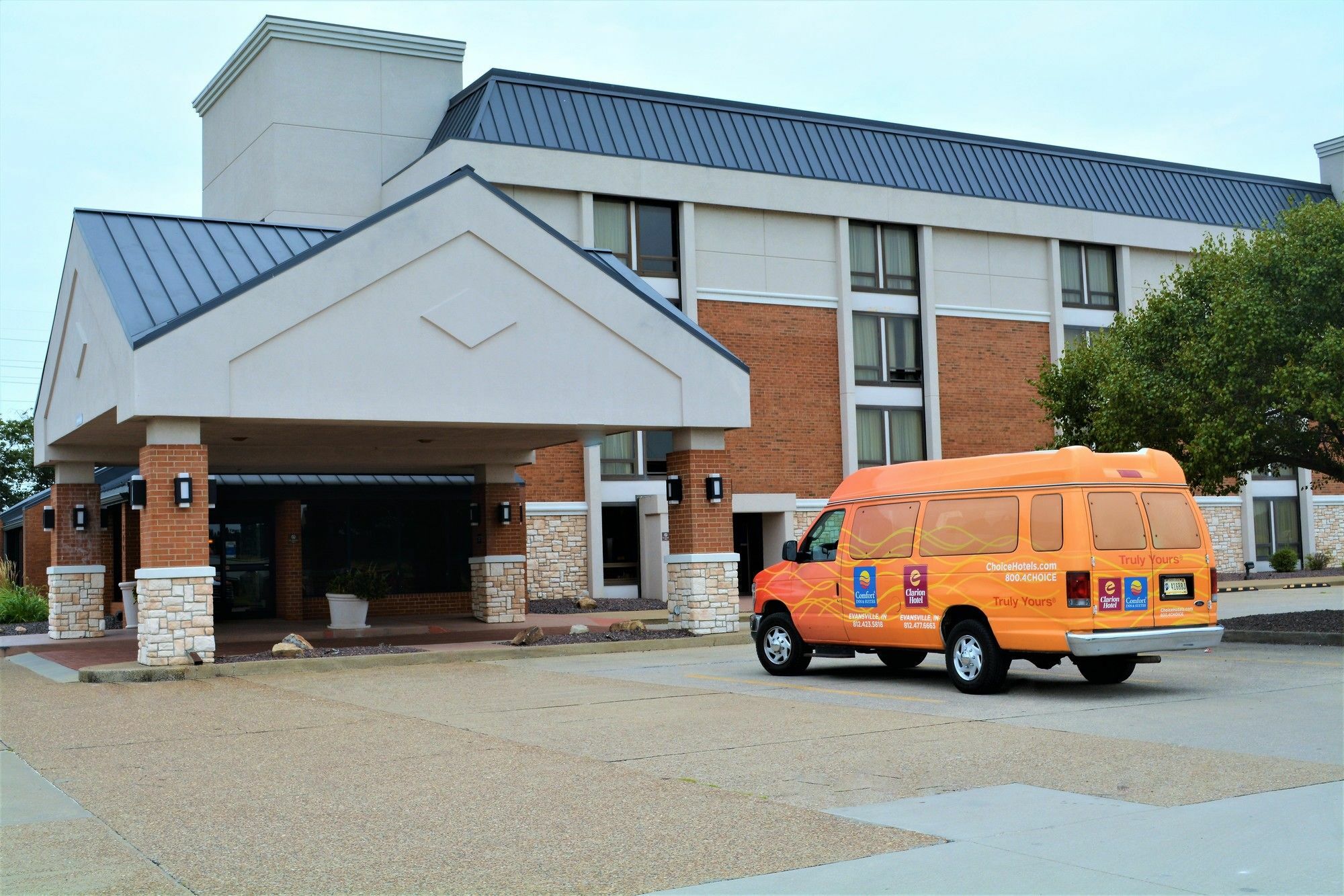 Comfort Inn & Suites Evansville Airport Exterior foto